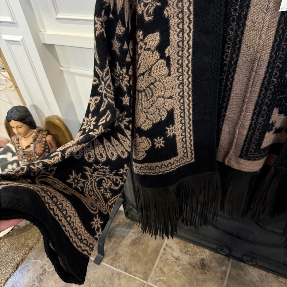 Chico's Black and Brown Patterned Fringe Cardigan - Picture 3 of 6